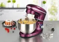 Produktbild: Küchenmaschine 6L Schüssel - 1.500 WATT in Beere mit Planetenrührwerk inkl. Edelstahlschüssel, Schneebesen, Knethaken