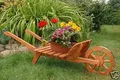 Produktbild: Massive Premium Schubkarre XXL, behandelt aus Holz, Gartendeko, Pflanzkorb, Blumentopf, Blumentopf, Pflanzkübel, Pflanztrog, Pflanzgefäß, Pflanzkarre, Pflanzkasten, Übertopf, Blumenkasten