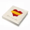 Produktbild: itenga 20x Servietten Spanien Flagge Herz 30x30 cm 3-lagig – ¡Buen provecho! – Papier-Servietten im 20er Pack