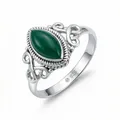 Produktbild: mantraroma Silberring BAGHIMI Ellipse aus 925 Silber mit grünen Onyx (Ring mit Schmuckbeutel), Damenring aus 925er Silber grün 64