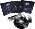 Produktbild: DARKTHRONE - IT BECKONS US ALL (LP+CD+MC+KUNSTDRUCK BOX)  2 VINYL LP+CD NEU