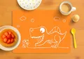 Produktbild: Dinomio Tischunterlage, Platzmatte für Kinder, Platzdeckchen Schule, Bastelmatte Dino orange - rutschfest, 40 x 30 cm