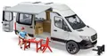 Produktbild: BRUDER - MERCEDES Sprinter Wohnmobil mit Figur und Zubehör - 1/16 - BRU2672