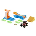 Produktbild: Hot Wheels GVK08 - Monster Trucks Startrampen-Crash Spielset mit 4 Autowracks, Monster Truck im Maßstab 1:64 für Crash-Action, Spielzeug Autorennbahn für Kinder von 4 bis 8 Jahren