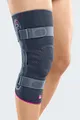 Produktbild: medi - Genumedi pro - Knieorthese mit Patella-Pelotte - Silber - Größe IV - Kniebandage zur Knie Gelenk Stabilisierung - Knee Support mit Gurten - Bandage Kniegelenk Stabilisator