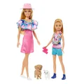 Produktbild: Barbie und jüngere Schwester Stacie - Sorgen für Geschwisterabenteuer in sommerlicher Kleidung und Accessoires, inklusive Kamera, Fernglas, Sommerhut und Zwei Hündchen, für Kinder ab 3 Jahren, HRM09