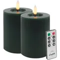 Produktbild: Candela LED Kerzen 2er Set H:10xØ7,5cm Winter Green Smooth-Finish Echtwachs mit Fernbedienung Timer Funktion & mehrstufig dimmbar flammenlos Echtwachskerzen Stumpenkerze