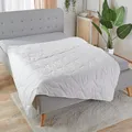 Produktbild: Traumschlaf Baumwolle Sommerdecke leicht, Füllung: 100% Baumwolle 155x220 cm