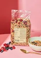 Produktbild: KoRo - Bio Beeren Granola 1 kg - Vegan & Bio-Qualität - Süße durch Agavendicksaft - Mit gefriergetrockneten Erdbeeren, Himbeeren und Blaubeeren - Ohne Palmöl - Ballaststoffquelle
