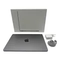 Produktbild: MacBook Air 13,6