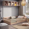 Produktbild: CADANI Timi Kinderbett 120x200 cm Bodenbett, Rausfallschutz abnehmbar, bis 200 kg belastbar, Roll-Lattenrost, Montessori Kiefer Massivholz Bett, 3 Aufbauvarianten, umbaubar, Natur