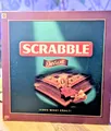 Produktbild: Scrabble Deluxe - Mattel 2008 - Spielbrett drehbar - 2-4 Spieler - Ab 10 Jahre ✅