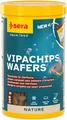 Produktbild: sera Vipachips Wafers 1.000 ml (380 g) | Hauptfutter mit 4% Insektenmehl | Schnell sinkende Chips für bodenfressende Fische | Ohne Farb- & Konservierungsstoffe | Ressourcenschon. & naturnahe Ernährung