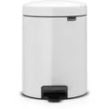 Produktbild: Brabantia International B.V. Brabantia Treteimer NEWICON, 5 Liter, Stylischer Abfallbehälter mit herausnehmbaren Innenbehälter, Farbe: White 11 20 65