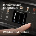 Produktbild: Philips Serie 5500 Kaffeevollautomat inkl. Latte Go, SilentBrew-Technologie, Schnellstart. Aromatischer Kaffee aus frisch gemahlenen Bohnen, 20 Heiß- und Eisgetränke (EP5546/70)