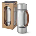 Produktbild: BLACK + BLUM Thermoskanne | Edelstahl Isolierflasche mit 2 Bechern | 1 L | Auslaufsicher, 24 Std. Heiß oder Kalt, 2 Doppelwandige Edelstahlbecher, Ausgießdeckel, Tragegurt, Camping & Outdoor