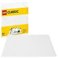 Produktbild: LEGO 11010 Classic Weiße Bauplatte 25 cm x 25 cm für Winter-Sets, Grundplatte