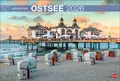 Produktbild: Ostsee Globetrotter Kalender 2026 - Von behaglichen Strandkörben und rauen