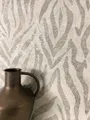 Produktbild: Newroom Vliestapete, Beige Tapete Modern Streifen - Mustertapete Zebra Taupe Animal-Print Zebrastreifen Linien für Wohnzimmer Schlafzimmer Küche, Streifentapete, Mustertapete