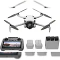 Produktbild: DJI Mini 4 Pro Fly More Combo RC2 , faltbar, Kamera mit 4K/60fps Videos, 48 MP Fotos, Hindernisvermeidung, grau