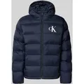Produktbild: Calvin Klein Jeans Regular Fit Steppjacke mit Logo-Print Modell 'Monogram' in Marine, Größe L