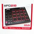 Produktbild: Akai Professional USB MIDI Controller 16 Pad Soundquelle Software Japan NEU