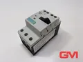 Produktbild: Siemens Leistungsschalter 3RV1011-1JA15 circuit breaker 7-10A 1NO + 1NC 690V