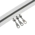 Produktbild: YaHoGa 9 m Altsilber endlos Reißverschluss Meterware weiße Reissverschluss 6mm-Spirale + 25 Nonlock-Zipper (Altsilber weiße)