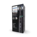 Produktbild: Philips Sonicare HX6830/44 Schallzahnbürste ProtectiveClean 4500 schwarz