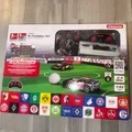 Produktbild: Carrera 2,4GHz RC Fußball Set Modell Bundesliga Retoureware