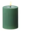 Produktbild: LED Kerze MIA outdoor Deluxe Homeart Stumpenkerze für Außen H: 10cm D:7,5cm grün
