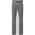 Produktbild: Tom Tailor Denim Slim Fit Chino mit Gürtel in Mittelgrau, Größe 33/34