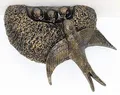 Produktbild: RAKSO Deko Figur Schwalbennest Gartenfigur H 17 cm Dekofigur Kupfer-Antik aus Kunststoff