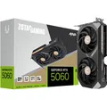 Produktbild: 8GB ZOTAC GeForce RTX 5060 AMP Aktiv PCIe 5.0 x16 (x8) (Retail)