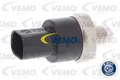 Produktbild: VEMO V10-73-0442 Druckschalter, Bremshydraulik für ALFA ROMEO ALPINA AUDI