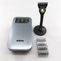 Produktbild: Gillette Rasierer Herren Rasurset mit Magnetische Basis und 5 Ersatzklingen Pfle