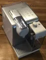 Produktbild: Nespresso DeLonghi  Lattissima TOUCH EN560.S silber + Zubehör neu + Händler +