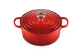 Produktbild: Le Creuset Signature Gusseisen-Bräter mit Deckel, Ø 26 cm, Rund, Für alle Herdarten und Induktion geeignet, Volumen: 5,3 l, 5,135 kg, Kirschrot, 21177260602430