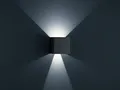 Produktbild: Helestra Siri Wandleuchte LED, schwarz matt - würfel - 15 cm