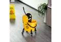 Produktbild: HOMCOM Putzeimer Reinigungswagen Fahreimer Wischwagen mit Auswringvorrichtung, (26 Liter, 1-tlg., Gelb), 44 x 36 x 90 cm