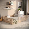 Produktbild: CADANI Timi Kinderbett 140x200 cm Bodenbett, Rausfallschutz abnehmbar, bis 200 kg belastbar, Roll-Lattenrost, Montessori Kiefer Massivholz Bett, 3 Aufbauvarianten, umbaubar, Natur