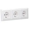 Produktbild: JUNG Serie AS Komplett-Set 3x SCHUKO Steckdose Safety Alpinweiß