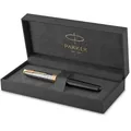 Produktbild: Parker Sonnet Füller - Premium Metal & Black Glanzlack mit Goldbeschichtung - Füllfederhalter mit feiner 18 Karat Goldfeder und schwarzer Tintenpatrone - Geschenkbox
