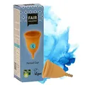 Produktbild: FAIR SQUARED Size S Period Cup Menstruationstasse Menstruationsbecher - Naturreine Menstruationstasse aus Naturkautschuk aus fairem Handel - vegan und Zero Waste