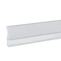 Produktbild: PROVISTON Sockelleiste 20 x 90 x 2000 mm Moderne Fußleiste Eckiges Profil Hochwertige Fußleiste Kunststoff Weiß Wasserfest, Robust und Langlebig