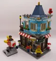 Produktbild: LEGO: CREATOR: 3in1 Spielzeugladen im Stadthaus Townhouse Toy Store (31105)