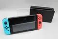 Produktbild: Nintendo Switch Konsole V1 | JOY CON BLAU-ROT | GUT | GEPRÜFT & GEREINIGT