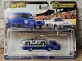 Produktbild: Hot Wheels TEAM TRANSPORT '55 Blaues Wunder Transporter + Mercedes Benz 300 SL 
