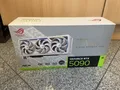 Produktbild: ASUS ROG Astral GeForce RTX 5090 White Edition OC Gaming Grafikkarte 32GB GDDR7