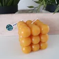 Produktbild: Bienenwachskerze Bubble Würfel Kerze 6 cm - Bienenwachs Würfel